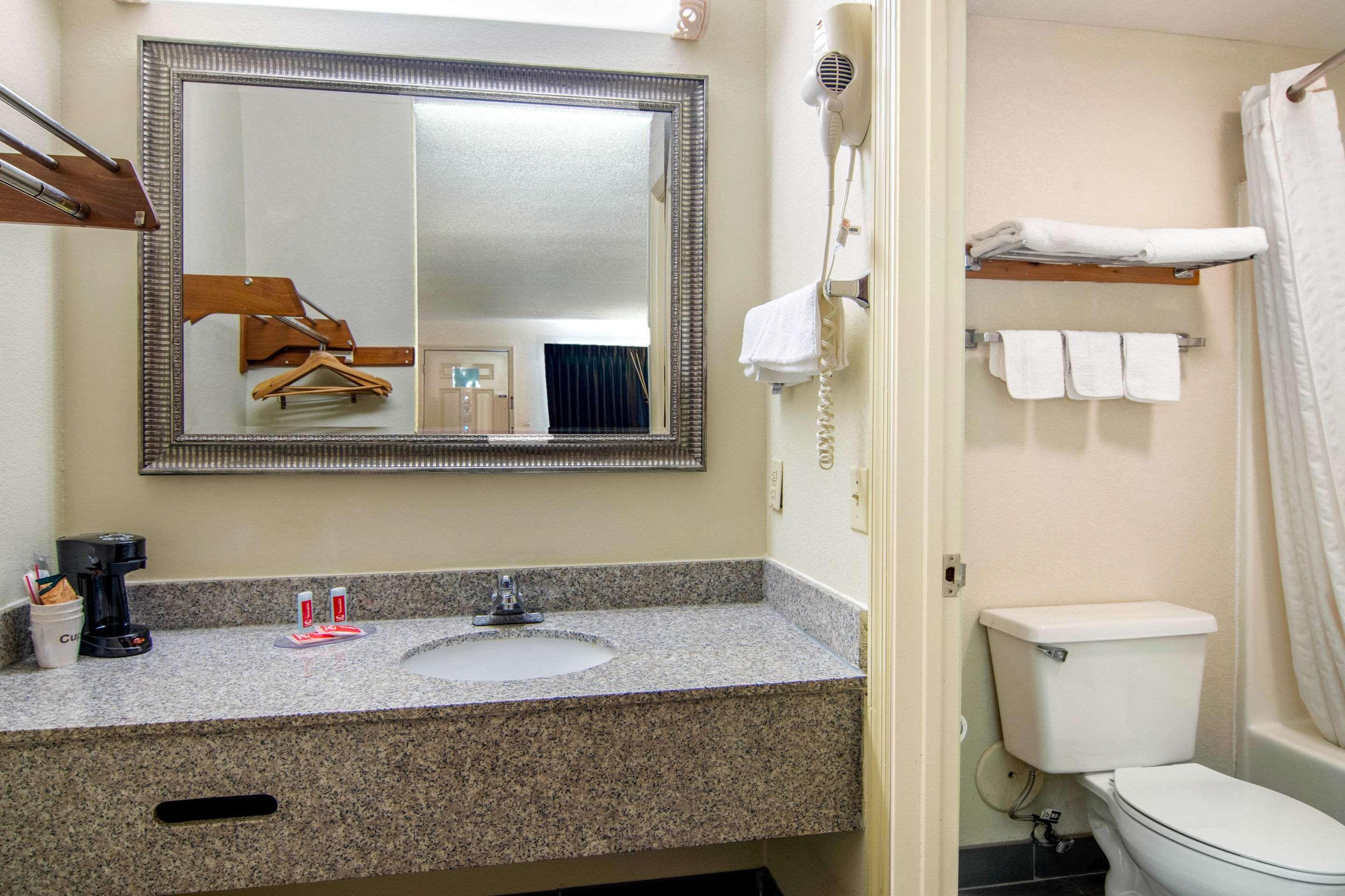 Econo Lodge Inn & Suites Fort Oglethorpe Dış mekan fotoğraf