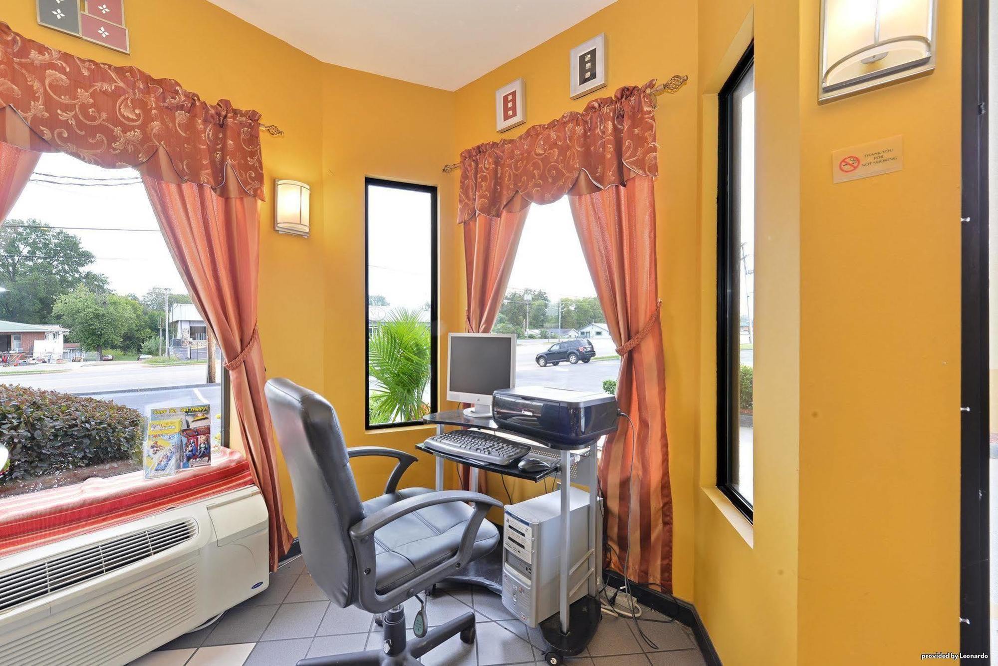 Econo Lodge Inn & Suites Fort Oglethorpe Dış mekan fotoğraf